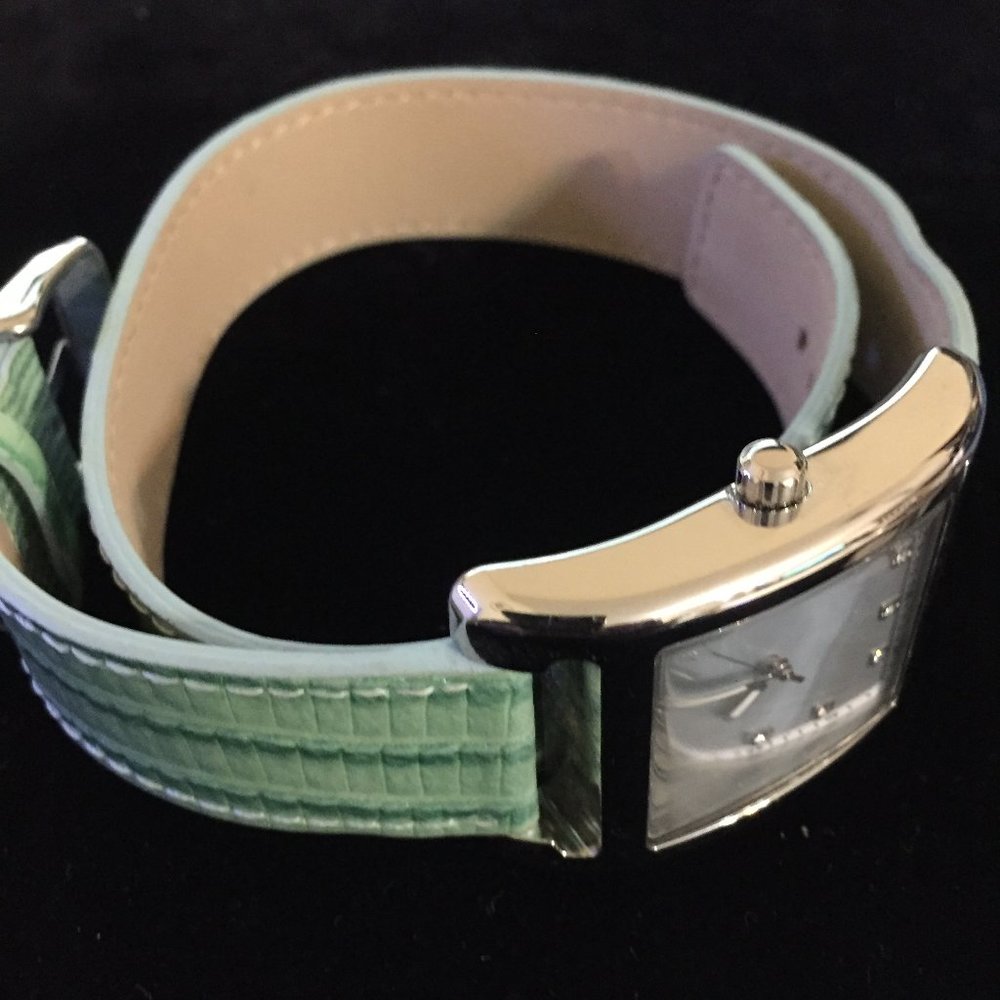 Rare Invicta Angel Wrap Around Band Ladies Watch